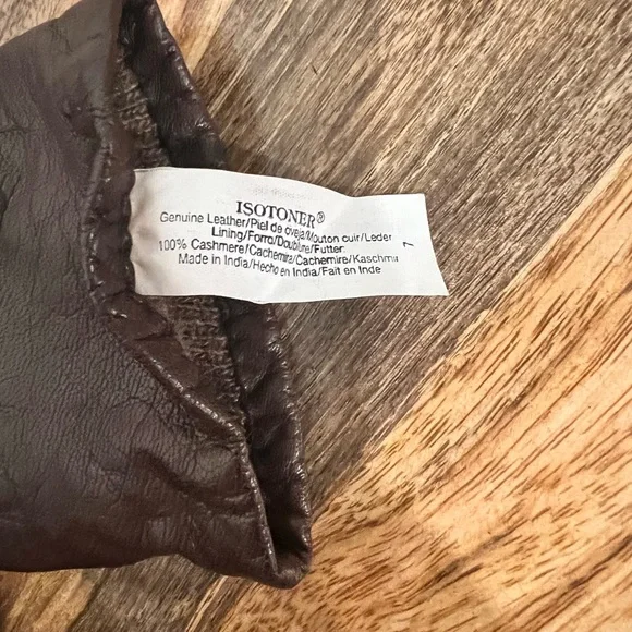 Vintage Brown Leather Gloves - Picture 4 of 4